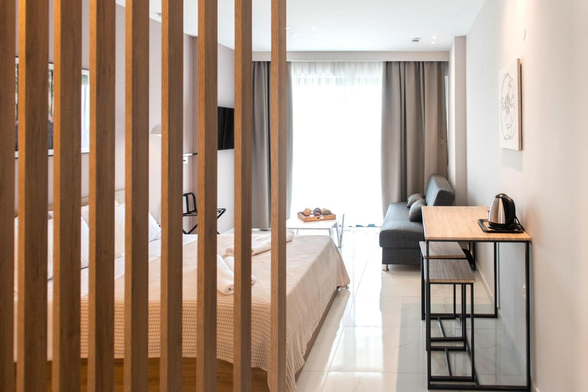 Sithonian Sunset Luxury - Nikiti Cozy Getawaysアパートホテル エクステリア 写真