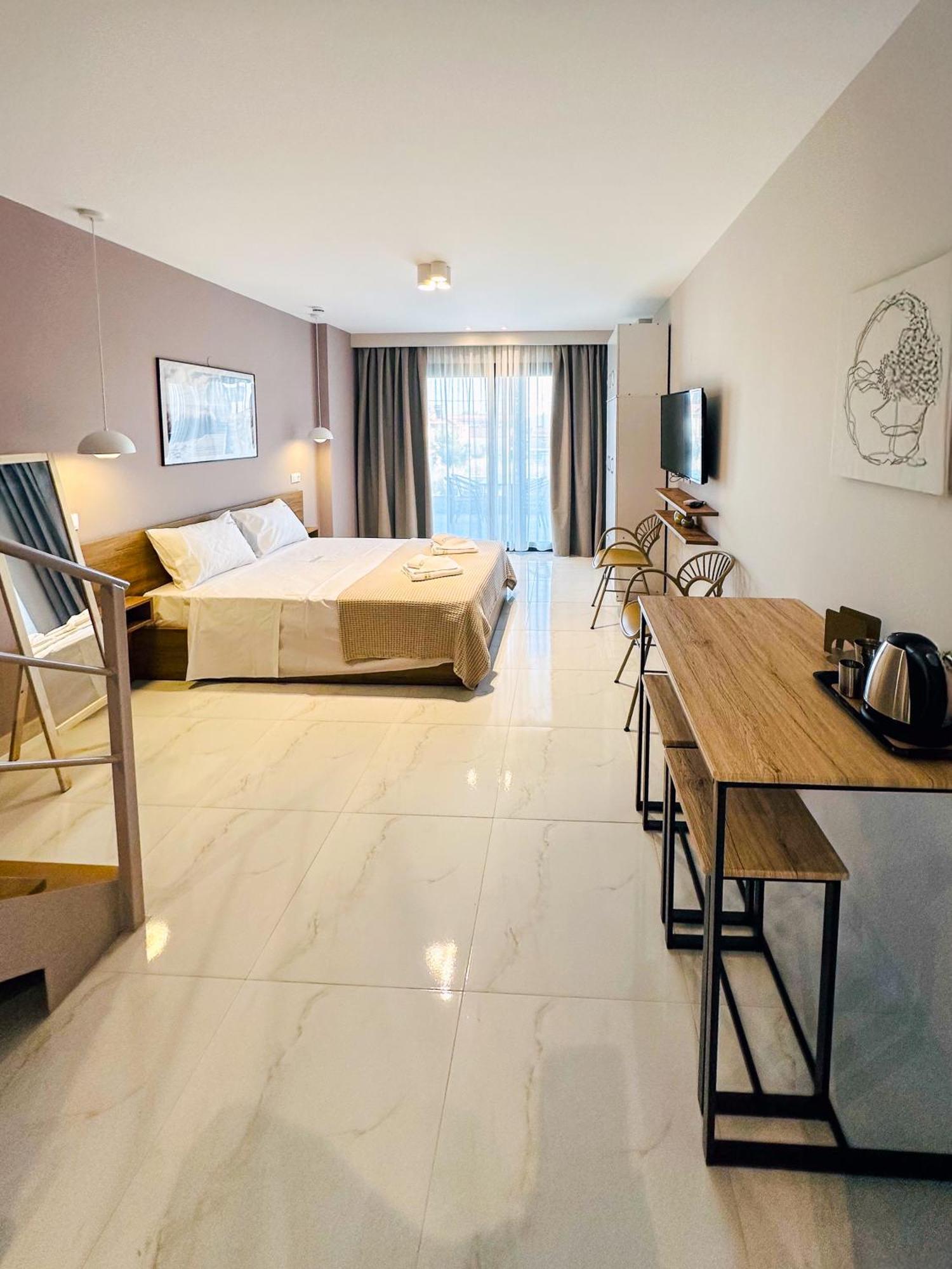 Sithonian Sunset Luxury - Nikiti Cozy Getawaysアパートホテル エクステリア 写真